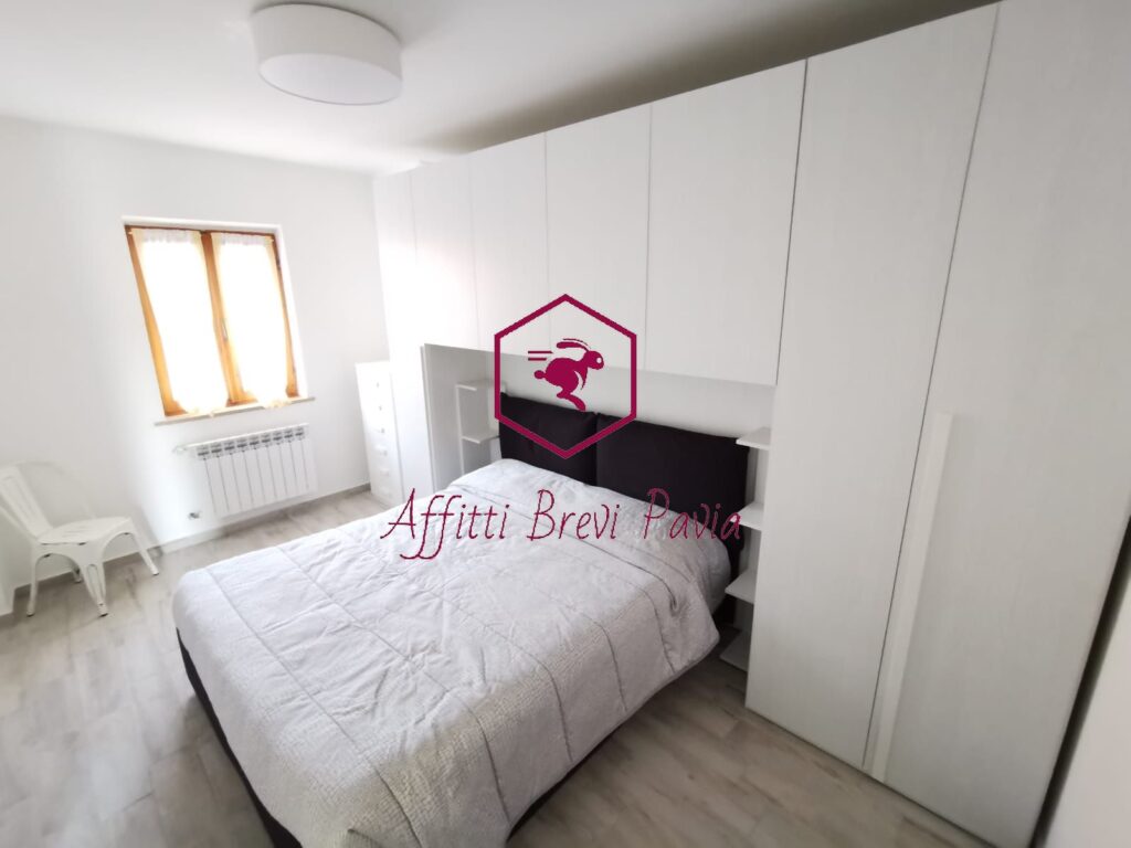 2898 – Pavia Zona Stazione – Bilocale Arredato per brevi periodi image 4